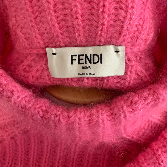 FENDI *RARE* sensuous mohair cashmere sweater - Picture 12 of 16
